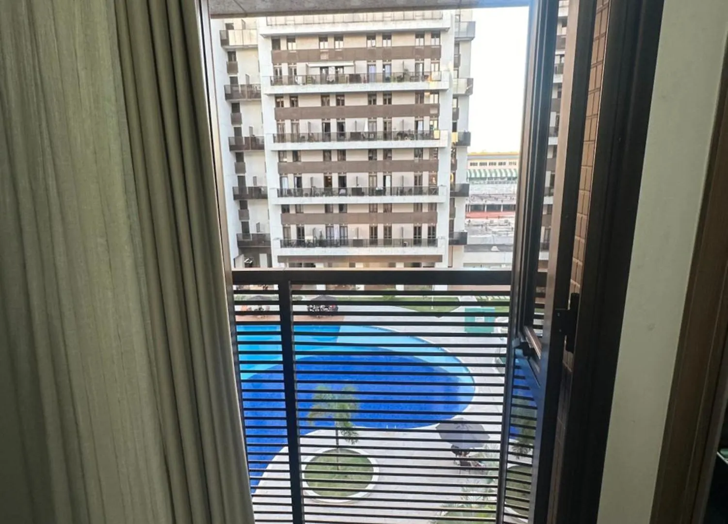 Apto Completo Com Varanda Em Brasília 0*,
